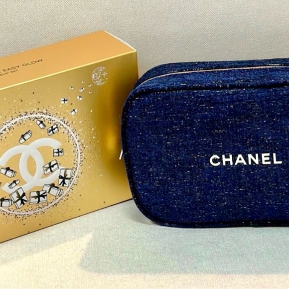 NIB CHANEL HOLIDAY START STAY FRESH SET. Blue Cosmetic Bag, boxed Cleanser+Toner - Picture 8 of 8